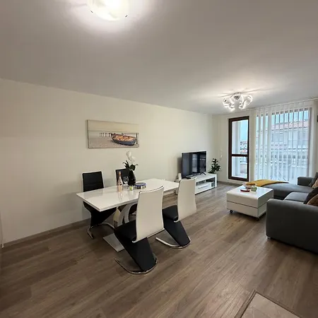 Sea View 2 Bedroom - B-29-sarafovo Апартаменты *