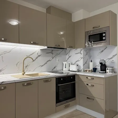 Sea View 2 Bedroom - B-29-sarafovo Апартаменты