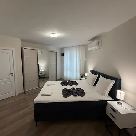 Sea View 2 Bedroom - B-29-sarafovo Апартаменты Бургас